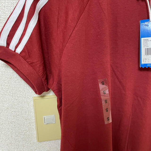 adidas(アディダス)のタグ付き 新品 未使用 adidas 半袖 Tシャツ ユニセックス メンズのトップス(Tシャツ/カットソー(半袖/袖なし))の商品写真