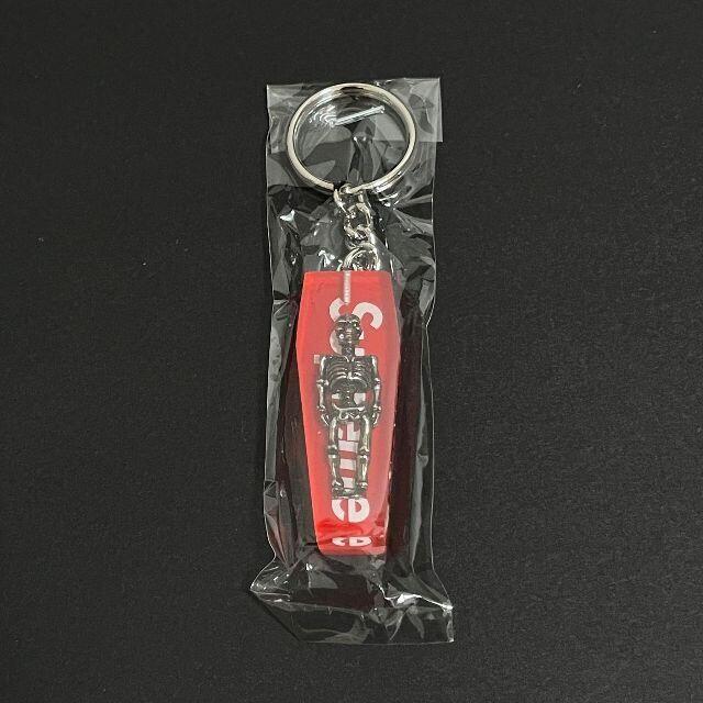 Supreme - Supreme Skeleton Keychain Red キーチェーン 赤の通販 by K ...