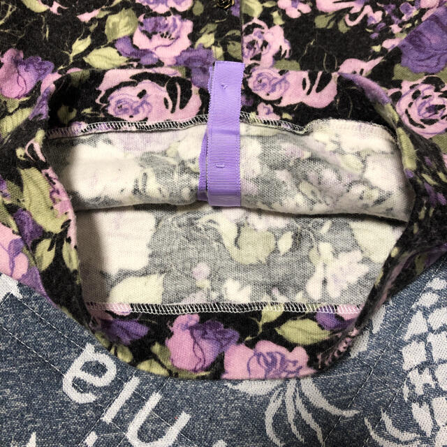 ANNA SUI mini(アナスイミニ)のアナスイミニ 花柄カーディガン　130サイズ キッズ/ベビー/マタニティのキッズ服女の子用(90cm~)(カーディガン)の商品写真