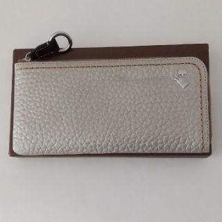 ペレボルサ(PELLE BORSA)の【未使用】PELLE BORSA ファスナー長財布(財布)