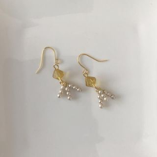 ピアス(ピアス)