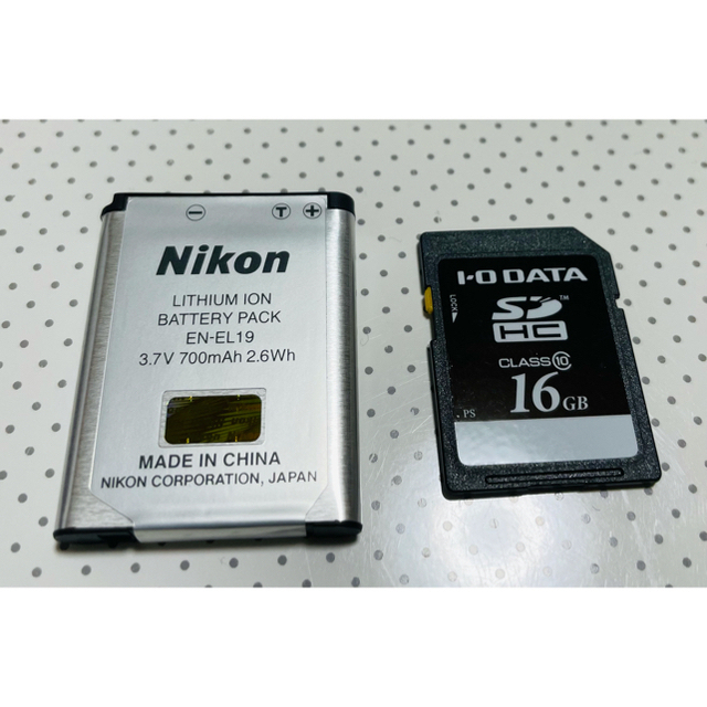 Nikon(ニコン)のNikon デジタルカメラ COOLPIX A300 ピンク SDカード付き！ スマホ/家電/カメラのカメラ(コンパクトデジタルカメラ)の商品写真