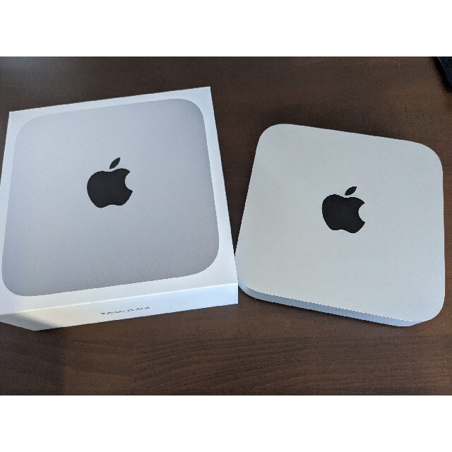 Apple(アップル)の送料無料 美品 Mac mini M1 16GBメモリ512GB SSD スマホ/家電/カメラのPC/タブレット(デスクトップ型PC)の商品写真