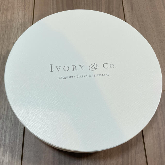 Vera Wang(ヴェラウォン)のivory&co ティアラ　Clementine レディースのフォーマル/ドレス(その他)の商品写真