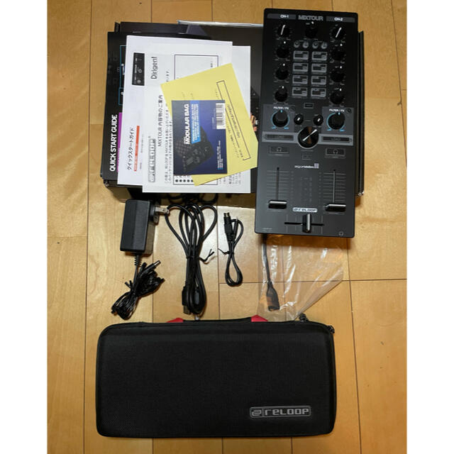 BOSS GT-1 純正アダプター付 BOSS GT-1 純正アダプター付
