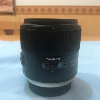 タムロン(TAMRON)のtamron 35mm f1.8 efマウント(レンズ(単焦点))