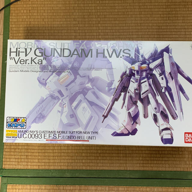 BANDAI(バンダイ)のMG hi ν ガンダム hws メカニカルクリア ガンダム expo限 エンタメ/ホビーのおもちゃ/ぬいぐるみ(模型/プラモデル)の商品写真