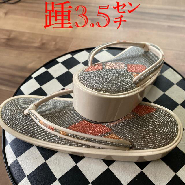 [🤲ビーズ草履　新品　SALE品] レディースの靴/シューズ(下駄/草履)の商品写真