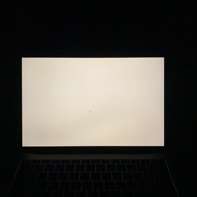 MacBook Pro13インチ 2017 touch bar無しモデル 8