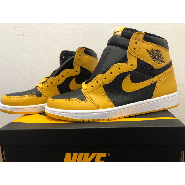 NIKE(ナイキ)のNIKE AIR JORDAN 1  POLLEN　【新品未使用品】 メンズの靴/シューズ(スニーカー)の商品写真