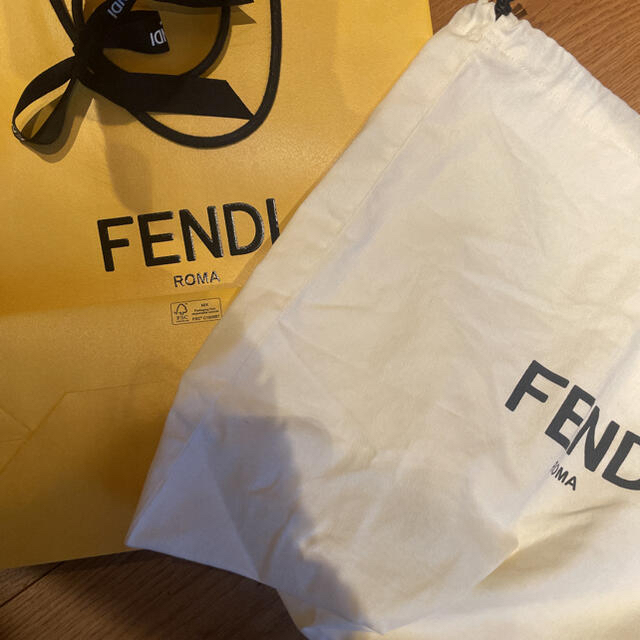 FENDI(フェンディ)のフェンディ　バイザウェイ レディースのバッグ(ショルダーバッグ)の商品写真