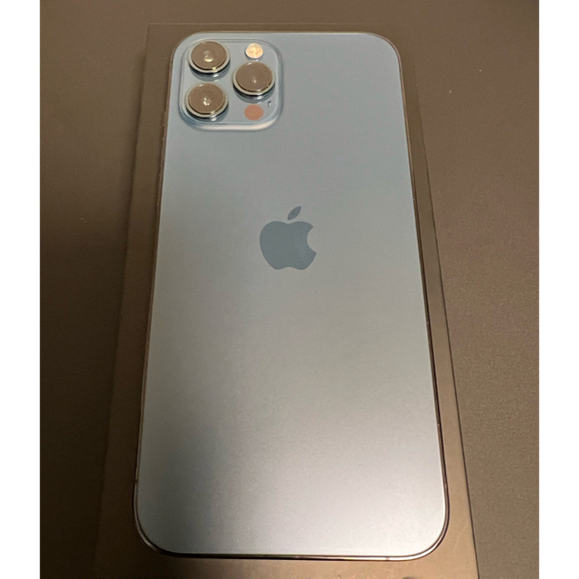 Apple(アップル)のiPhone12 Pro Max 128GB パシフィックブルー  スマホ/家電/カメラのスマートフォン/携帯電話(スマートフォン本体)の商品写真