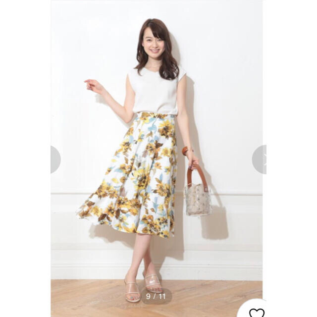 JUSGLITTY(ジャスグリッティー)の美品✨アートプリントフラワースカート🌻 レディースのスカート(ひざ丈スカート)の商品写真