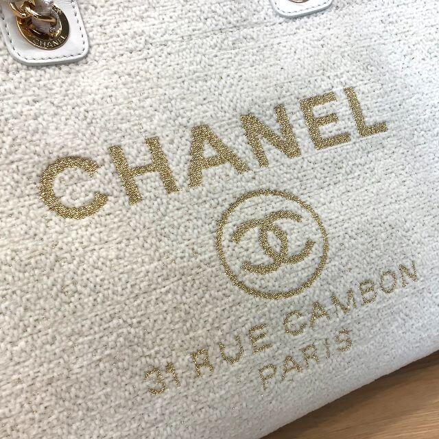 CHANEL(シャネル)の美品 シャネル ドーヴィルGM 2WAYトートバッグ ツイード ホワイト レディースのバッグ(トートバッグ)の商品写真