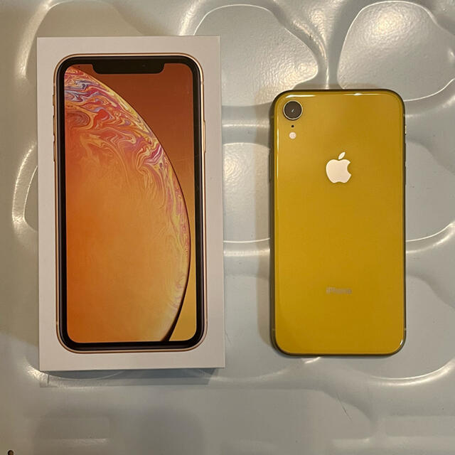 スマートフォン本体iPhone XR Yellow 128 GB SIMフリー 美品