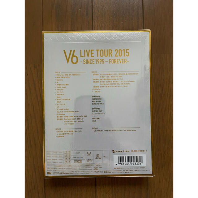 V6(ブイシックス)のV6/LIVE TOUR 2015-SINCE 1995～FOREVER- エンタメ/ホビーのDVD/ブルーレイ(ミュージック)の商品写真