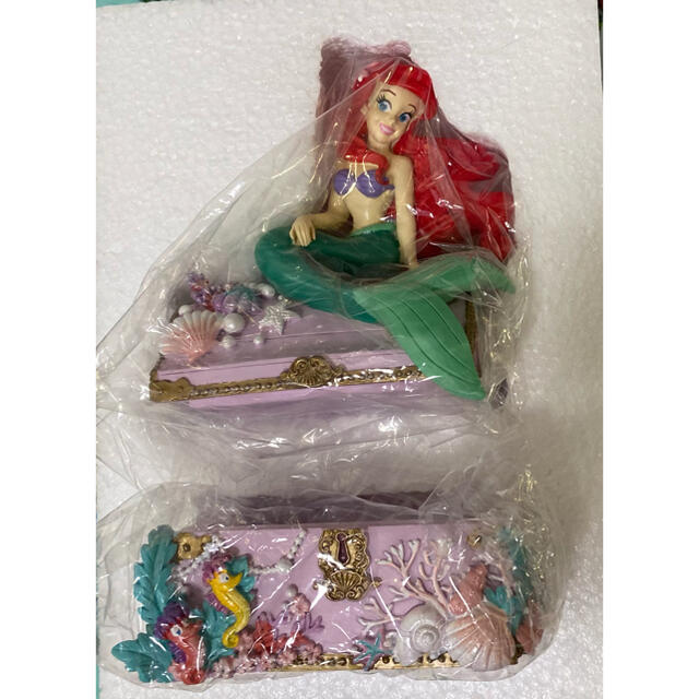 Disney(ディズニー)のJ様ご専用🧜‍♀️ディズニーアリエル宝石箱小物入れ🌟新品 エンタメ/ホビーのおもちゃ/ぬいぐるみ(キャラクターグッズ)の商品写真