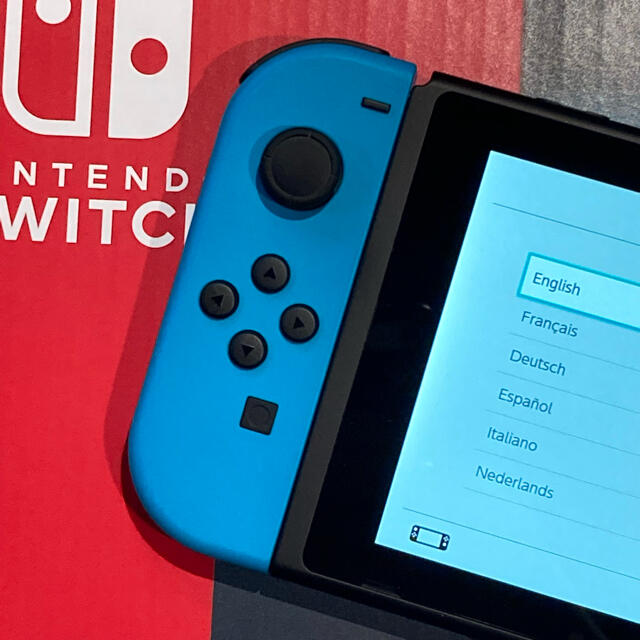 任天堂 Switch ネオンブルー／ネオンレッド スイッチ