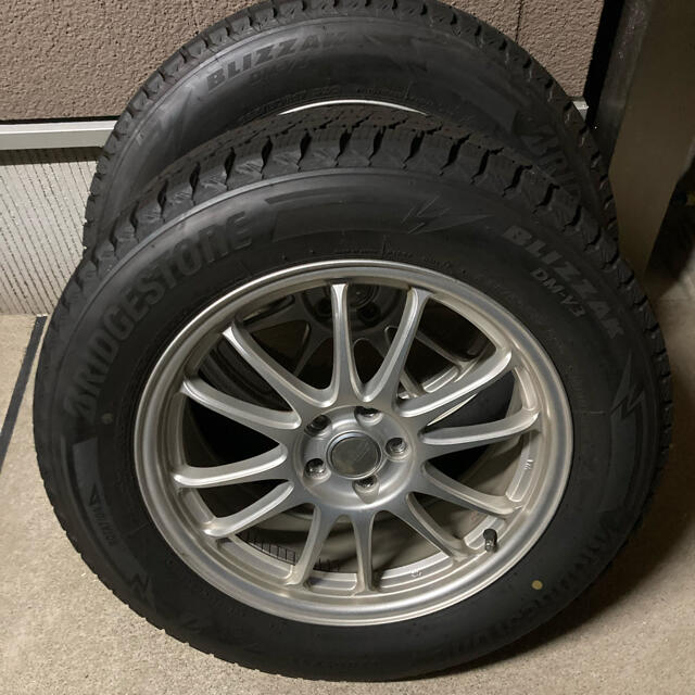 225/60R17 スタッドレスタイヤ4本セット　2019/27週自動車