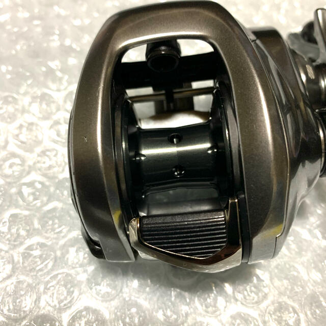 SHIMANO(シマノ)のシマノ　バンタムMGL XG ライトハンドル美品 スポーツ/アウトドアのフィッシング(リール)の商品写真