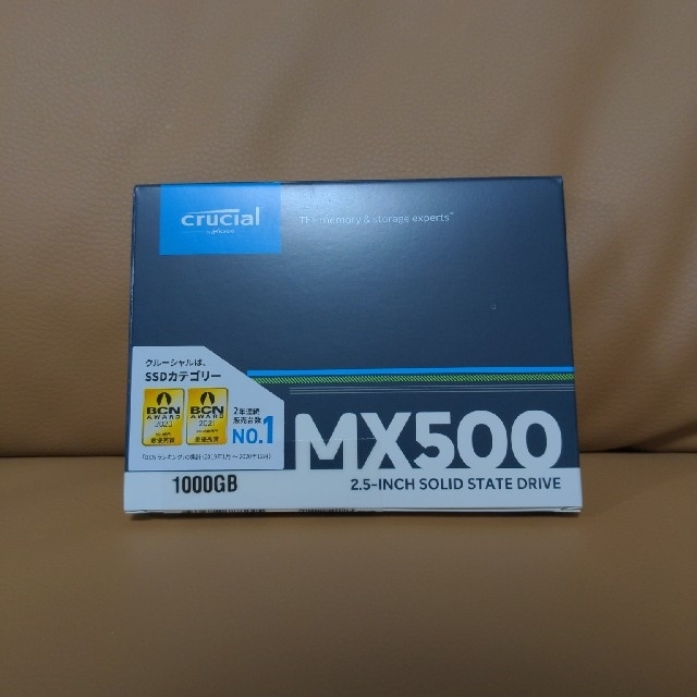 Crucial SSD 1.0TB MX500 新品・未開封品フォームファクター