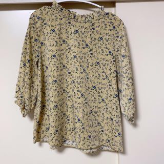 シマムラ(しまむら)のしまむら 花柄トップス(シャツ/ブラウス(半袖/袖なし))