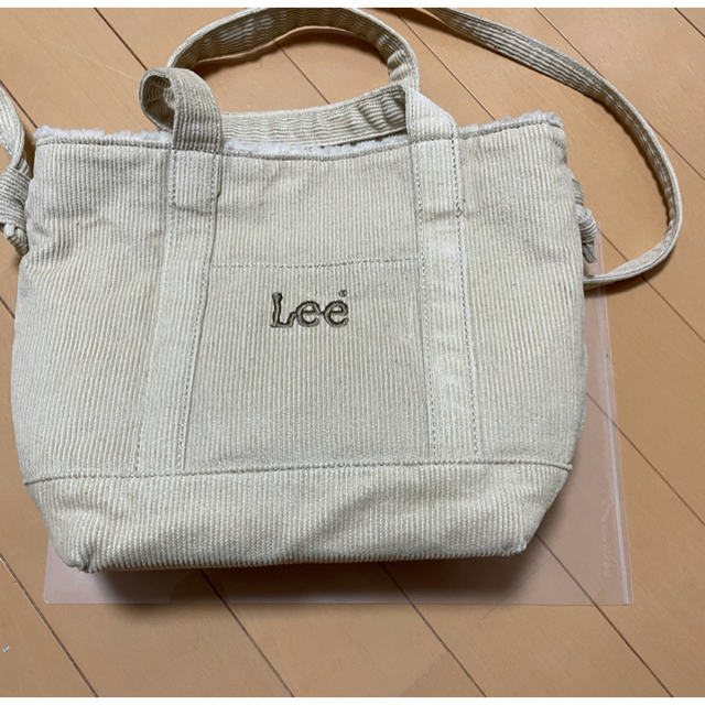 Lee(リー)のバッグ　ショルダー　ファー レディースのバッグ(ショルダーバッグ)の商品写真