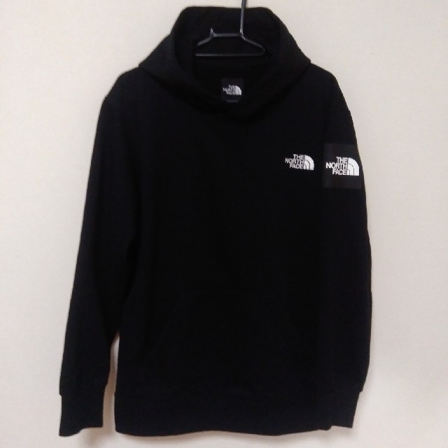 THE NORTH FACE(ザノースフェイス)のTHE NORTH FACE プルオーバーパーカー黒 メンズM メンズのトップス(パーカー)の商品写真