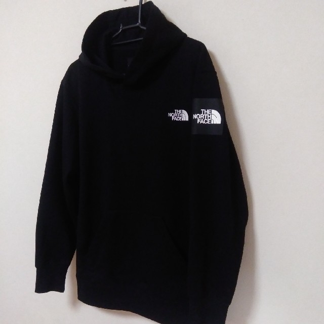 THE NORTH FACE(ザノースフェイス)のTHE NORTH FACE プルオーバーパーカー黒 メンズM メンズのトップス(パーカー)の商品写真