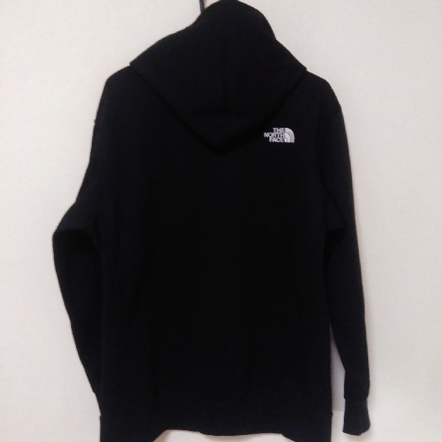 THE NORTH FACE(ザノースフェイス)のTHE NORTH FACE プルオーバーパーカー黒 メンズM メンズのトップス(パーカー)の商品写真