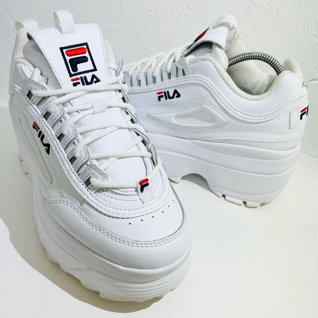 FILA(フィラ)のFILA/フィラ★ディスラプター2 ウェッジ★超厚底★5FM00704★25.0 レディースの靴/シューズ(スニーカー)の商品写真