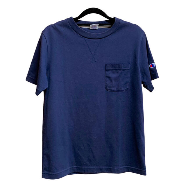 Champion(チャンピオン)のChampion チャンピョン 丸ネック Tシャツ 紺 ネイビー 胸ポケット メンズのトップス(Tシャツ/カットソー(半袖/袖なし))の商品写真