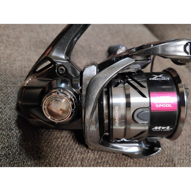 SHIMANO(シマノ)の21コンプレックスxr c2000F4 HG スポーツ/アウトドアのフィッシング(リール)の商品写真