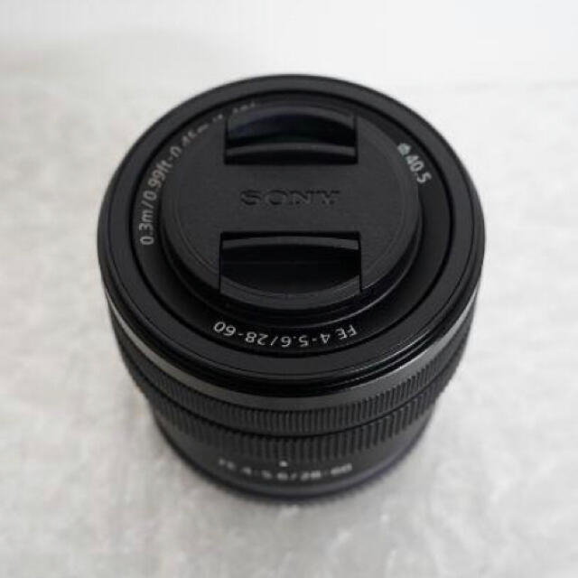 SONY(ソニー)の【使用ごく少】SONY FE28-60mm F4-5.6 SEL2860 スマホ/家電/カメラのカメラ(レンズ(ズーム))の商品写真