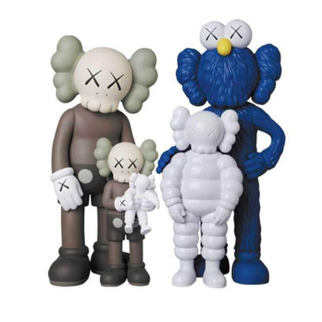 MEDICOM TOY(メディコムトイ)のKAWS FAMILY BROWN BLUE WHITE  カウズ　ファミリー エンタメ/ホビーのフィギュア(その他)の商品写真