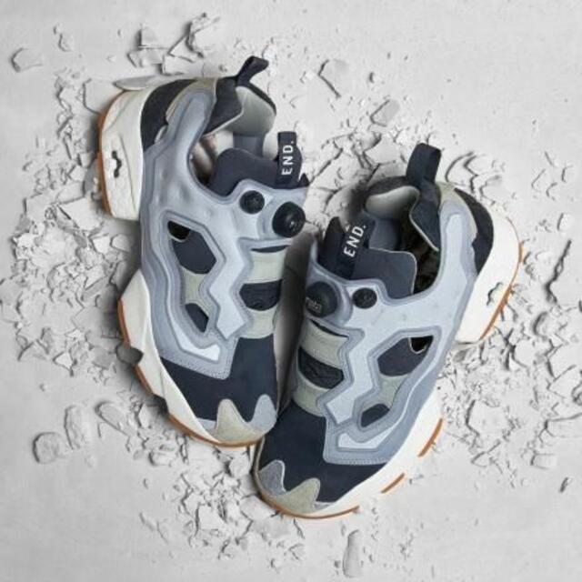 Reebok(リーボック)の海外限定 END. × REEBOK INSTA PUMP FURY メンズの靴/シューズ(スニーカー)の商品写真