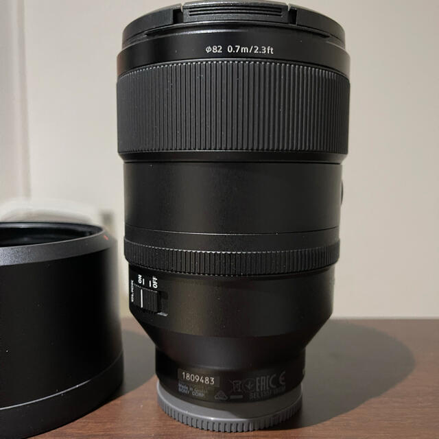 SONY(ソニー)の美品 Sony SEL135F18GM レンズ ソニー α 135mm F1.8 スマホ/家電/カメラのカメラ(レンズ(単焦点))の商品写真