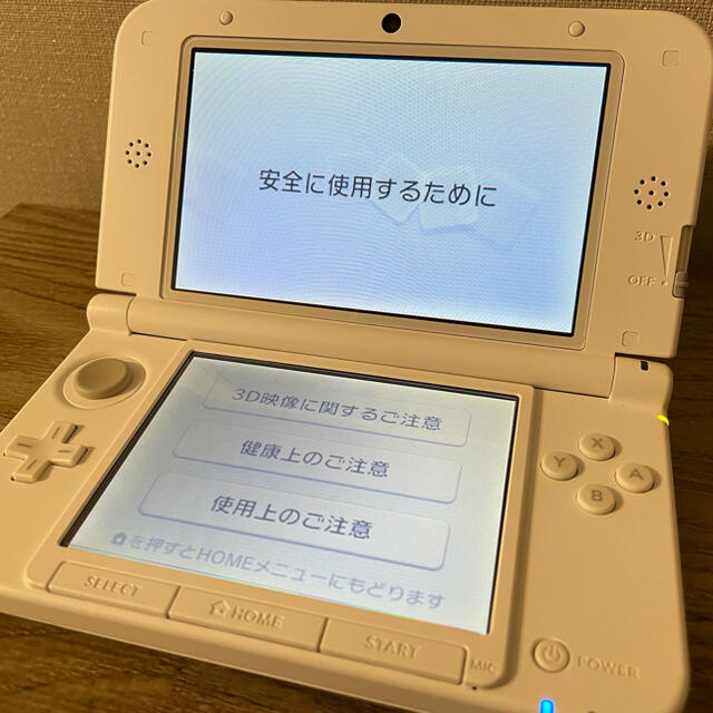 ニンテンドー3DS - 【美品】3DS LL ミント×ホワイト おまけ付きの通販
