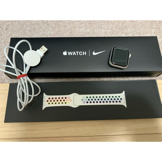 【美品】Apple Watch Nike SE 40mm GPSモデル