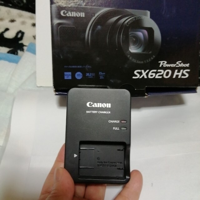 Canon(キヤノン)の【MS 903様へ】★　Canon　バッテリーチャージャー　CB-2LH スマホ/家電/カメラのスマートフォン/携帯電話(バッテリー/充電器)の商品写真