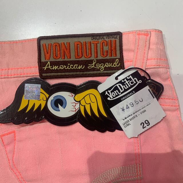 Von Dutch(ボンダッチ)のVon Dutchピンクショートパンツ レディースのパンツ(ショートパンツ)の商品写真