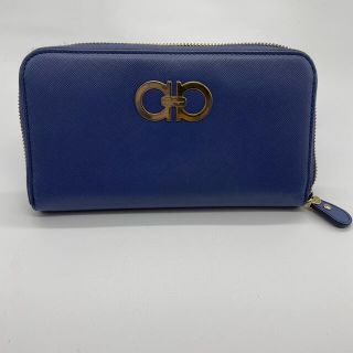 サルヴァトーレフェラガモ(Salvatore Ferragamo)の【長財布】サルバトーレフェラガモ ガンチーニPVCパープル(財布)