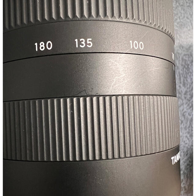 TAMRON(タムロン)の【hidaji様専用】Tamron70-180 mm F2.8 Di Ⅲ VXD スマホ/家電/カメラのカメラ(レンズ(ズーム))の商品写真