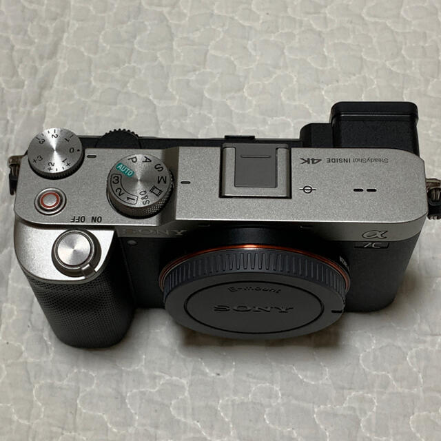 SONY(ソニー)のSONY α7C レンズキットILCE-7C FE 28-60mm F4-5.6 スマホ/家電/カメラのカメラ(ミラーレス一眼)の商品写真