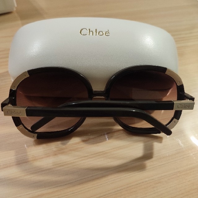 Chloe(クロエ)の【Chloe】クロエ　定番サングラス　ブラウン レディースのファッション小物(サングラス/メガネ)の商品写真