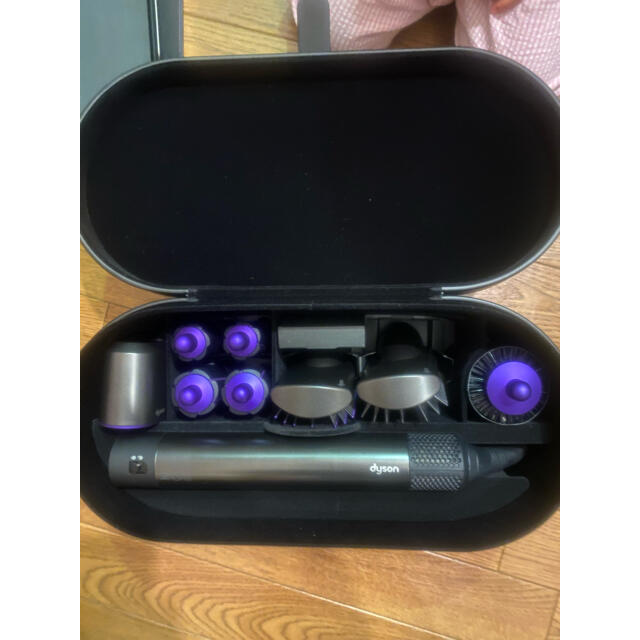 Aランク Dyson Airwrap Complete(ブラック/パープル) エアラップ