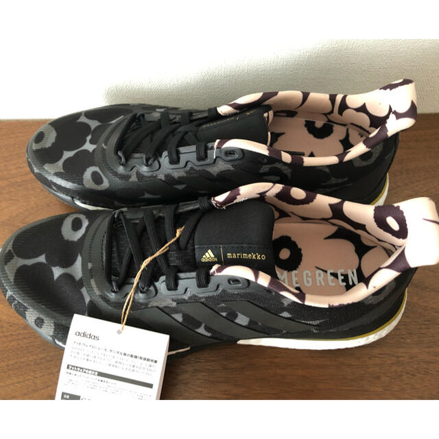 新品 スニーカーadidas x Marimekko / MARIMEKKO