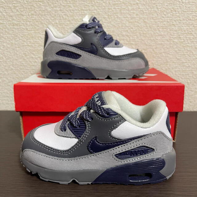 NIKE(ナイキ)のNIKE AIR MAX 90 LAHAR ESCAPE SMOKE GREY キッズ/ベビー/マタニティのベビー靴/シューズ(~14cm)(スニーカー)の商品写真