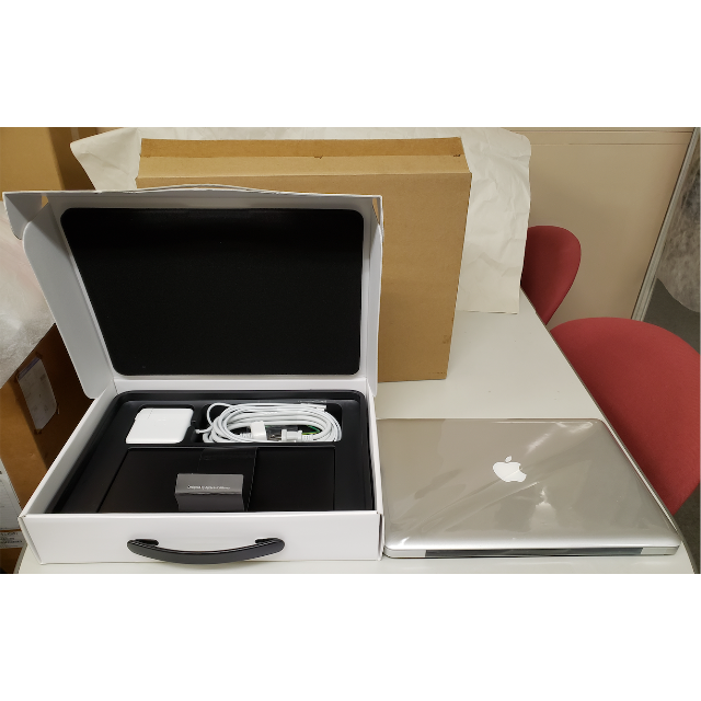 MacBook Pro MD313J/A 13.3inch②-