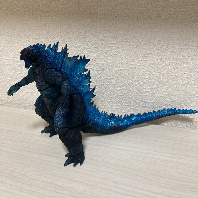 大人気の BANDAI ポスターカラー S.H.モンスターアーツ ゴジラ 2019 - 特撮